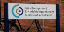 Aussenschild FuE-Zentrum FH Kiel GmbH